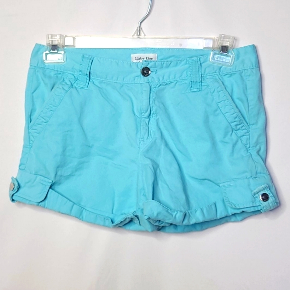 Calvin Klein cuffed blue shorts sz 6 pockets